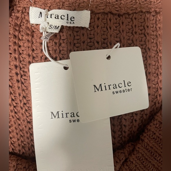 NWT Miracle open knit long sleeves brown sweater. Size S/M - Picture 5 of 6
